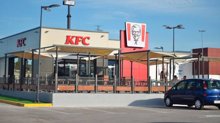 KFC aterriza en el Jaén Plaza