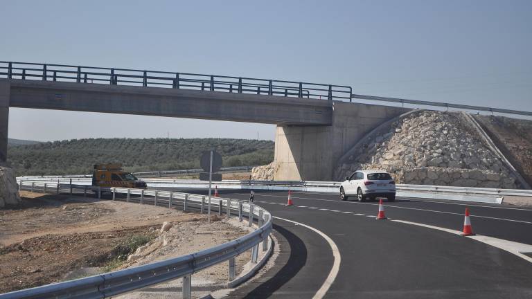 Jaén sigue en el furgón de cola de la licitación pese al gran aumento