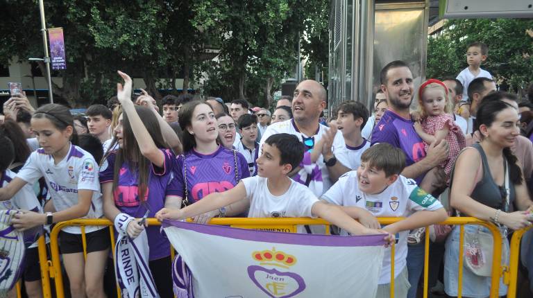 Reviva los mejores momentos de la celebración del ascenso del Real Jaén a Primera RFEF