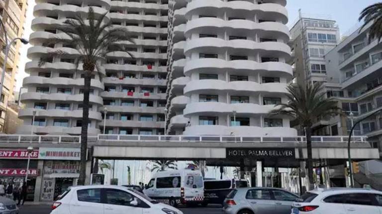 El Gobierno de Baleares confirma que hay 16 estudiantes del “megabrote” fugados