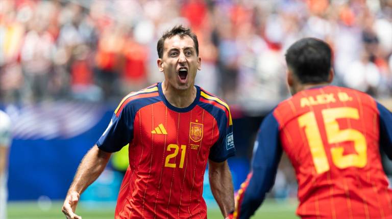 <i>Mikel Oyarzabal celebrando un gol del encuentro contra Austria. / Europa Press. </i>