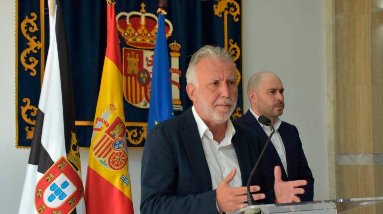 <i>El ministro de Política Territorial y Memoria Democrática, Ángel Víctor Torres. / Gabriela Sardá Núñez / Europa Press. </i>