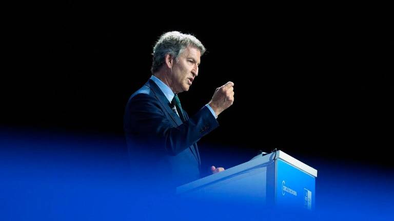 <i>El presidente del PP, Alberto Núñez Feijóo, en la 41 Reunió Cercle d’Economia, en el Palau de Congressos de Catalunya, en Barcelona. / David Zorrakino / Europa Press.</i>