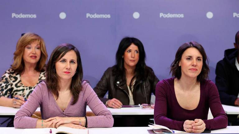 <i>Belarra y Montero en un acto de Podemos. Archivo. / Europa Press.</i>
