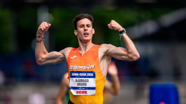 <i>David Barroso es campeón de España de 800 metros e Iberoamericano esta temporada. / Universidad Pablo Olavide.</i>