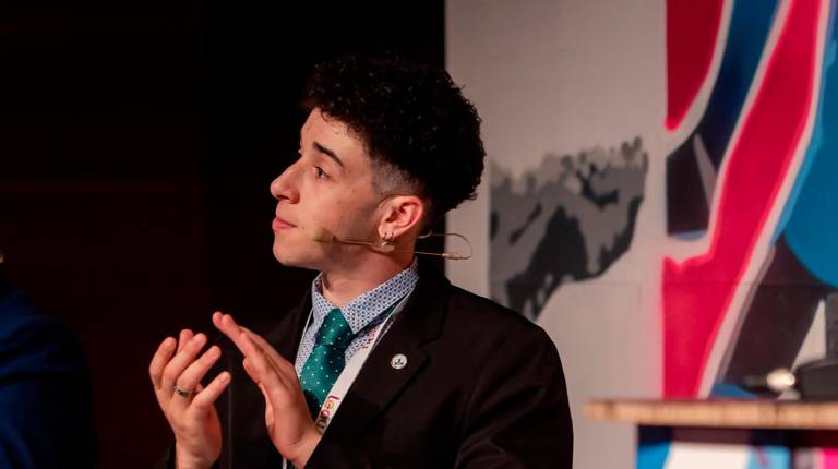 <i>El estudiante Hugo Desir, quien representará a la Universidad. / UJA.</i>
