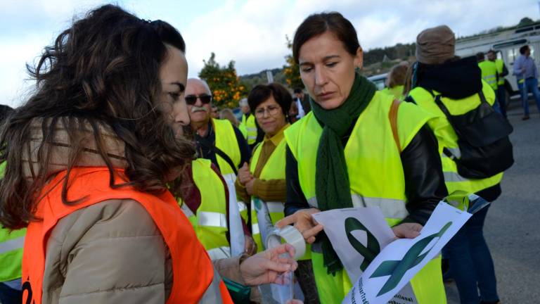 La Loma hace piña para reclamar que el aceite tenga un precio justo