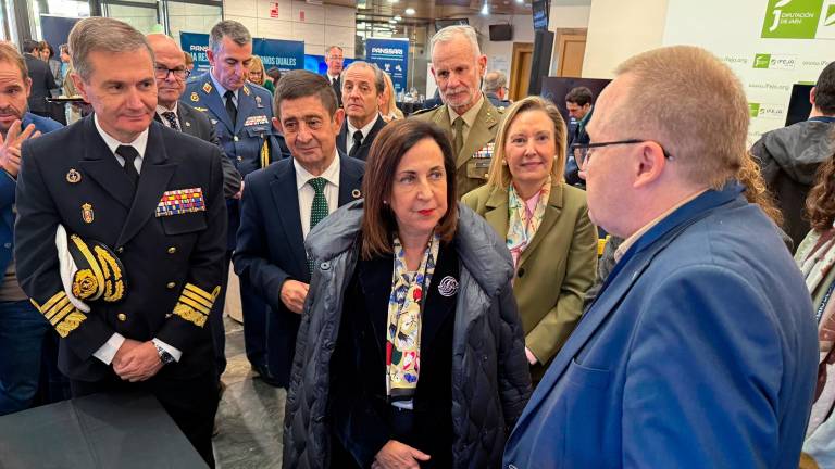 Margarita Robles remarca que el compromiso de Defensa con Jaén “es total e inequívoco”