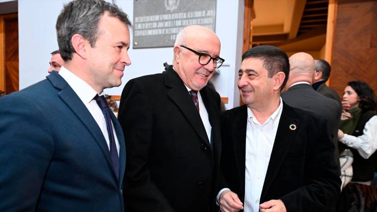 Reyes afirma que el relevo en la Alcaldía con Millán es “un triunfo para Jaén”