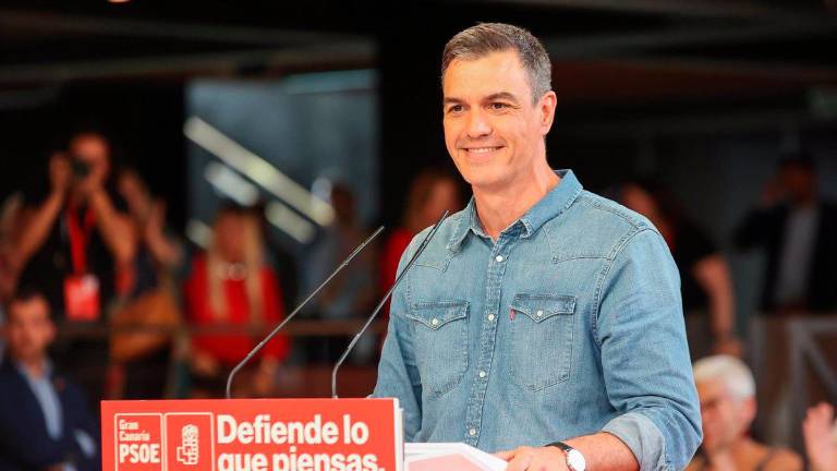 Sánchez anuncia que el ICO avalará el 20% de la hipoteca a menores de 35 años y familias con niños