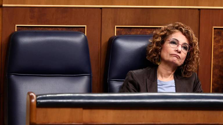 Montero asegura que el Gobierno mantiene su apuesta por los presupuestos en 2025