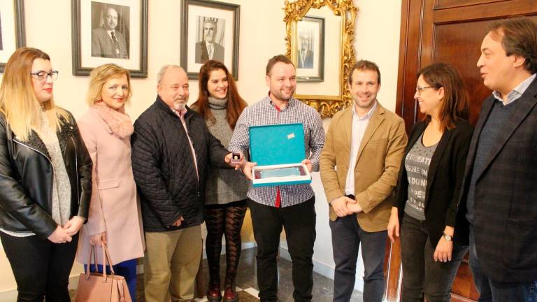 Reconocimiento al chef Juan Aceituno tras lograr la segunda Estrella Michelin para la ciudad
