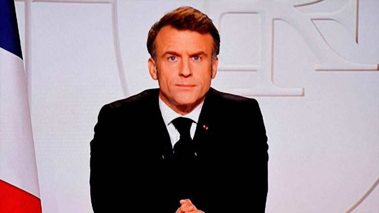 Macron invita a los países europeos a debatir un despliegue de fuerzas de paz