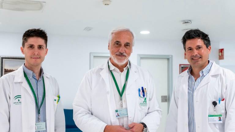 El Hospital de Jaén impulsa la investigación contra el cáncer con 65 ensayos clínicos activos