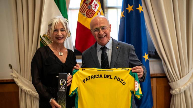 Momentos de un recibimiento para celebrar un título, orgullo de Andalucía