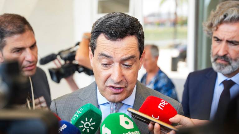 Juanma Moreno tacha de “inadmisible” el nuevo caos ferroviario: “¿Qué más tiene que pasar?”