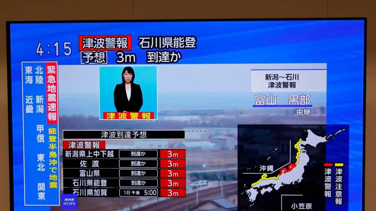 Ascienden a 48 los muertos por el terremoto en Japón mientras continúan las labores de rescate