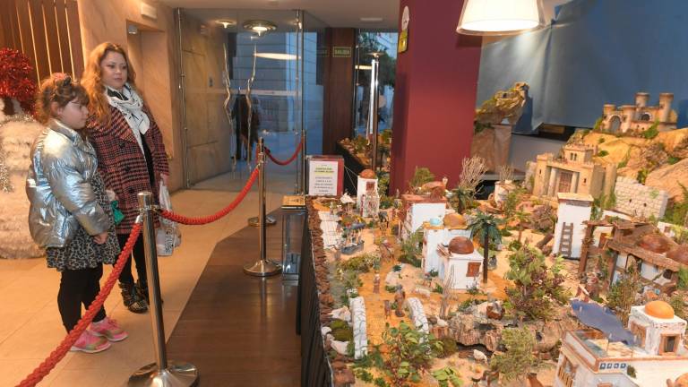 Figuras que recuerdan tradiciones arraigadas