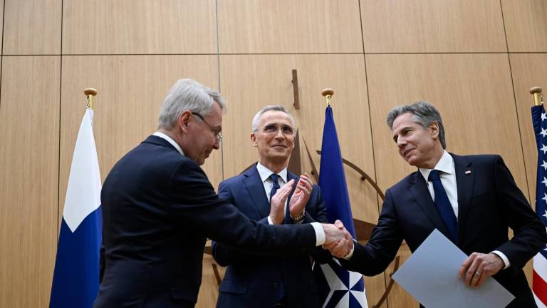 Finlandia se incorpora a la OTAN tras sortear el veto turco