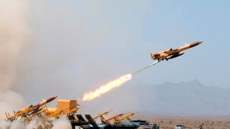 Irán advierte de ataques “más intensos y generalizados” en sus represalias contra EE UU e Israel