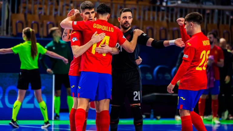 Antonio Pérez deja su sello en la histórica goleada de España a Bélgica en el Europeo (10-3)