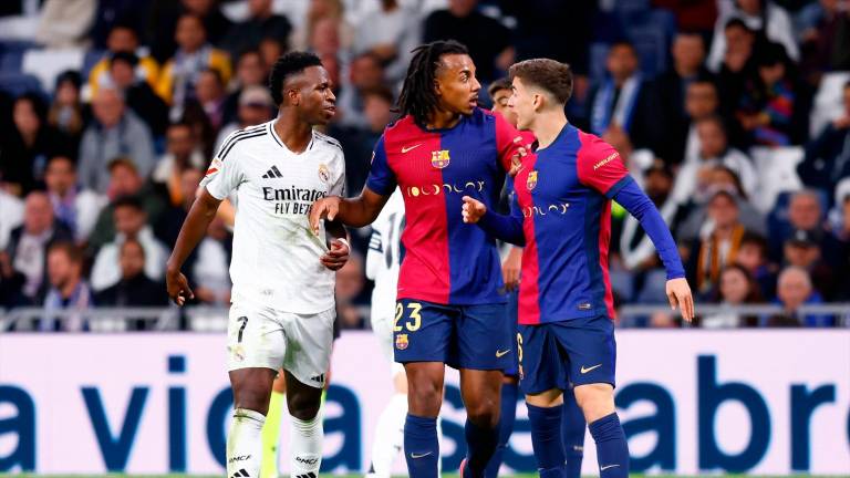 Arabia corona al supercampeón en otro Clásico