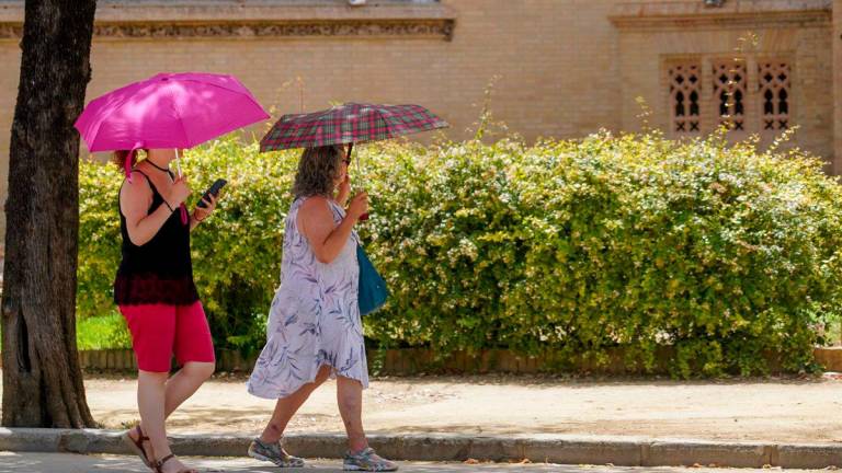 Andalucía entra en “fase de endemia” covid en plena ola de calor tras bajar del medio millar de hospitalizados