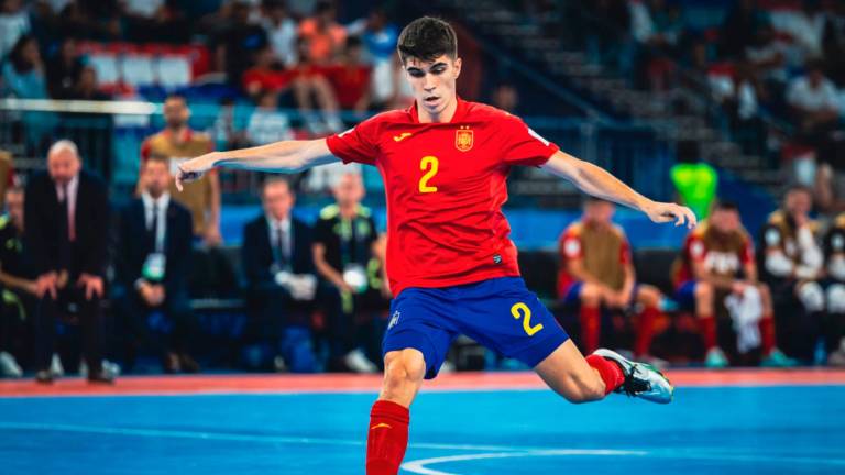 Antonio Pérez vuelve a la selección y Renato se mantiene para el Europeo