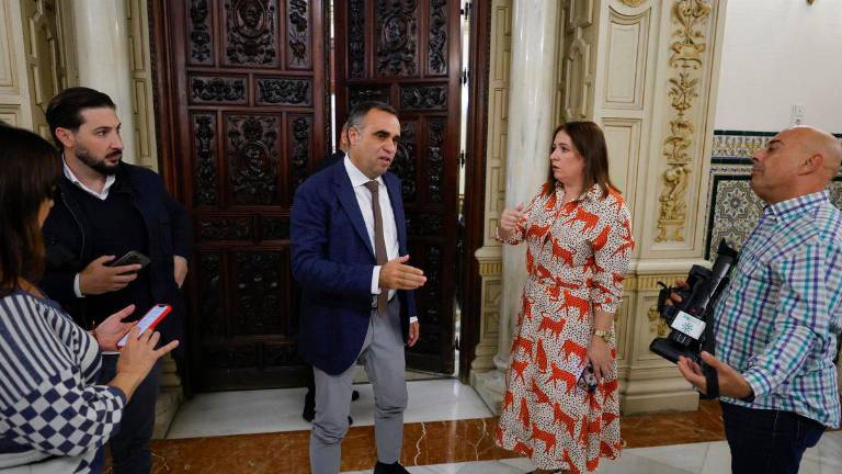 Granada deja la Mesa del Aeropuerto por la “falta de respeto” de la Diputación de Jaén