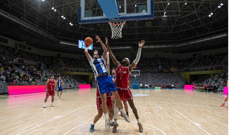El Jaén CB no logra dar la campanada ante el tercero (95-88)