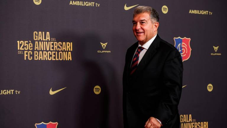 La oposición del Barça se une para reclamar la dimisión de Joan Laporta