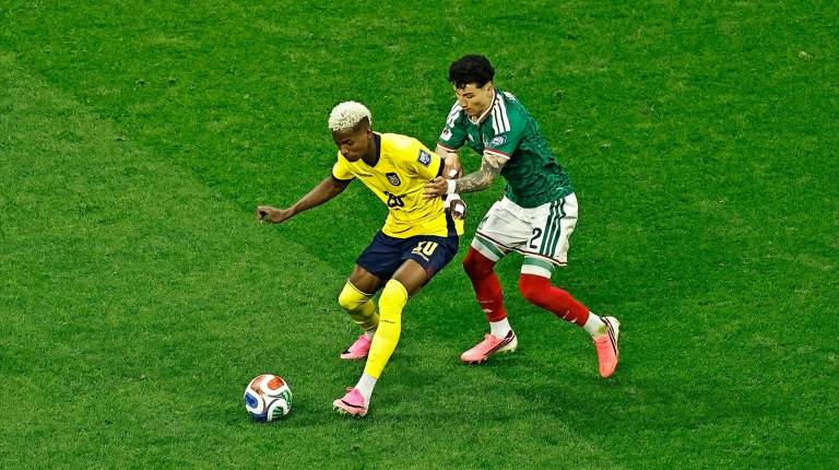 <i>Partido entre México y Ecuador. / Europa Press.</i>