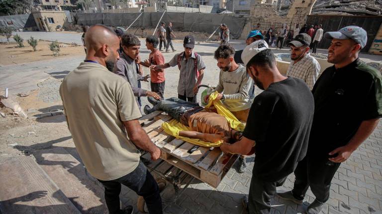 Hamás culpa a Israel de la muerte de 20 personas tras volcar un camión con ayuda humanitaria