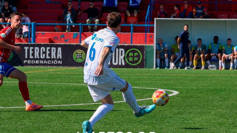 El Martos CD cae por la mínima en Torre del Mar (1-0)