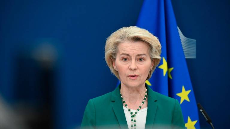 La UE aplaza 90 días la represalia por los aranceles al acero