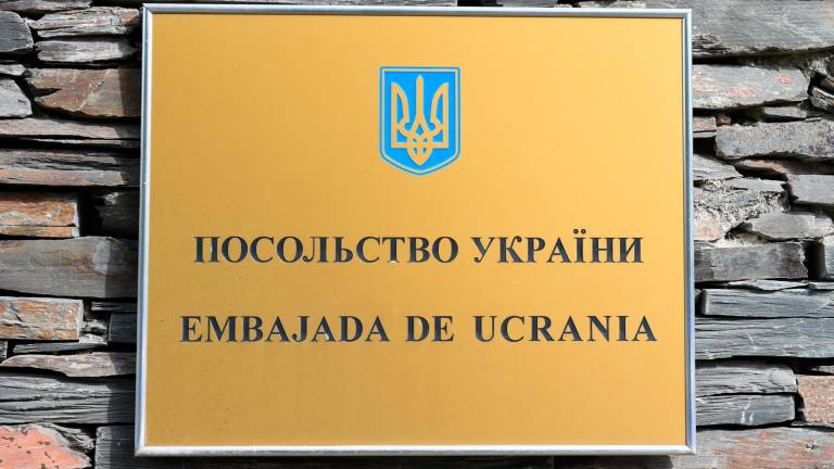 Varias embajadas de Ucrania en Europa reciben “paquetes sangrientos” con ojos de animales