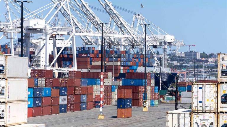 EE UU impondrá aranceles del 100% en todos los productos farmacéuticos