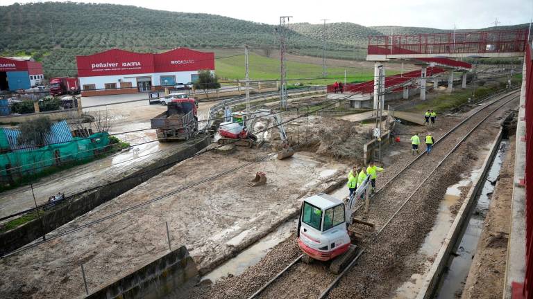 El tráfico ferroviario entre Jaén y Córdoba seguirá cortado al menos hasta septiembre de 2027