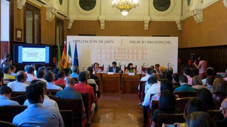 Diputación pide propuestas para los presupuestos a los alcaldes de la provincia