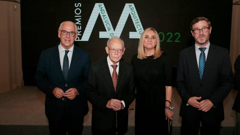 Los Premios Andalucía de Arquitectura reconocen la trayectoria de Luis Berges