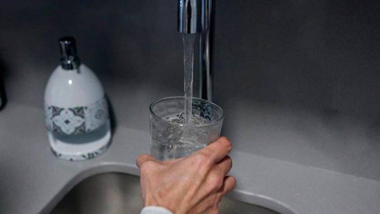Declaran no apta para el consumo el agua de Torredonjimeno y Monte Lope-Álvarez