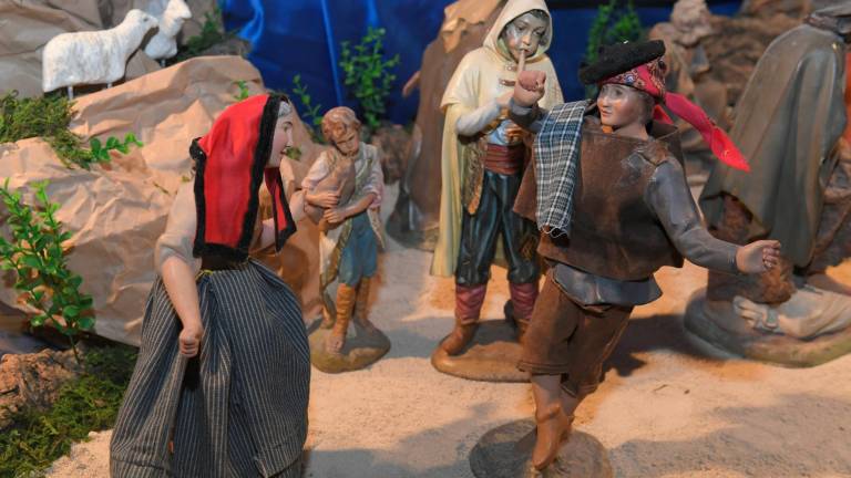 Figuras que recuerdan tradiciones arraigadas