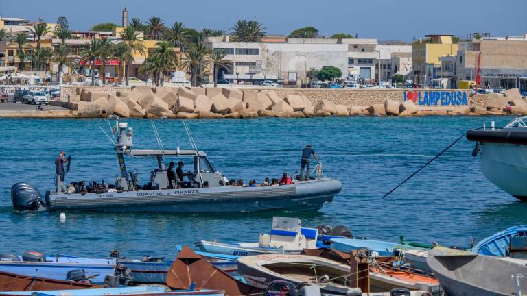 Italia impulsa una política migratoria de línea dura con el recuerdo aún de la crisis de refugiados de 2015