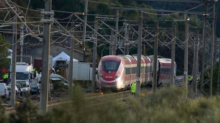 Ascienden a 40 las muertes en el choque de trenes en Adamuz