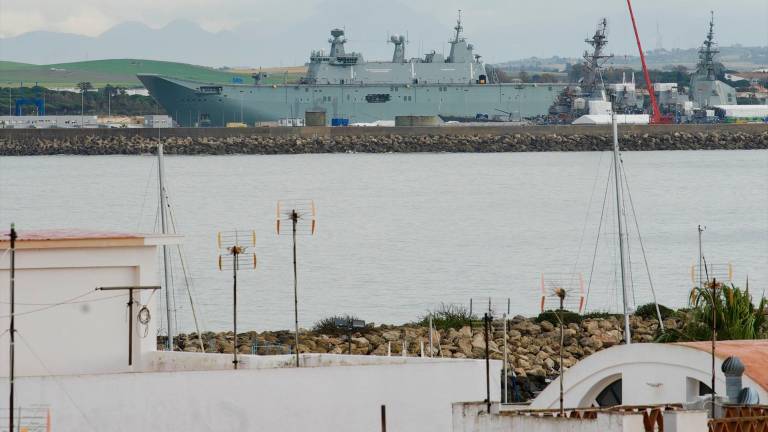 El alcalde de Rota denuncia falta de información sobre las operaciones de EEUU en la base militar