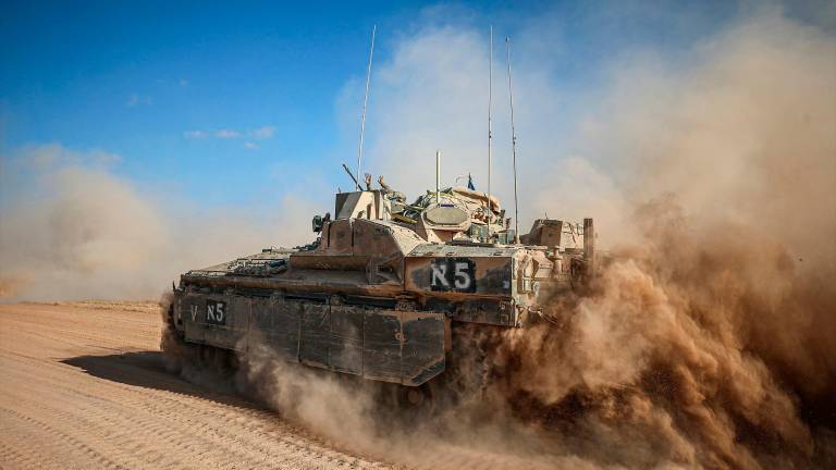 Israel confirma un ataque contra una ambulancia en Rafá y dice que era “un vehículo sospechoso”