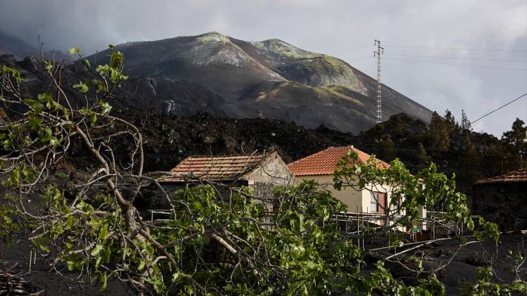 Las fallas activas de La Palma aún se desplazan lentamente
