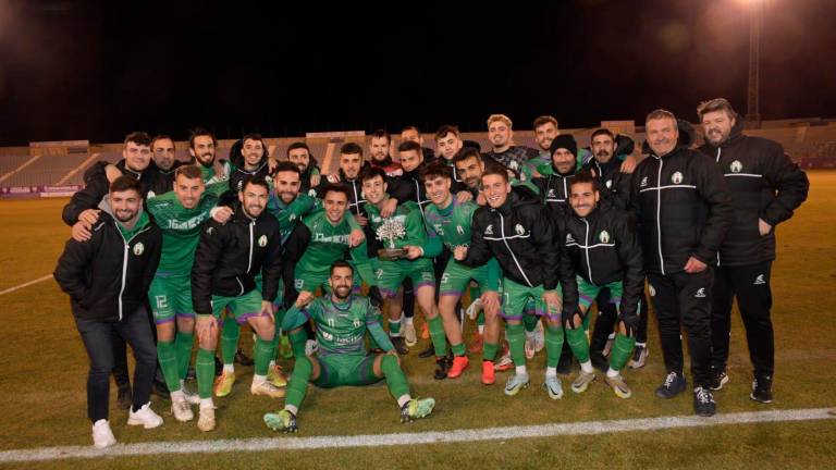 El Mancha Real gana el Trofeo del Olivo al Linares Deportivo
