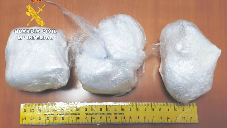 Dos detenidos con 333 gramos de cocaína en roca en La Carolina