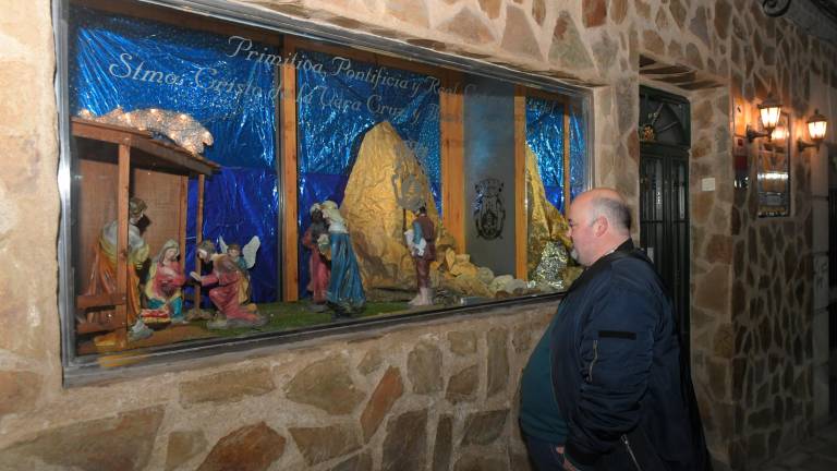 Figuras que recuerdan tradiciones arraigadas